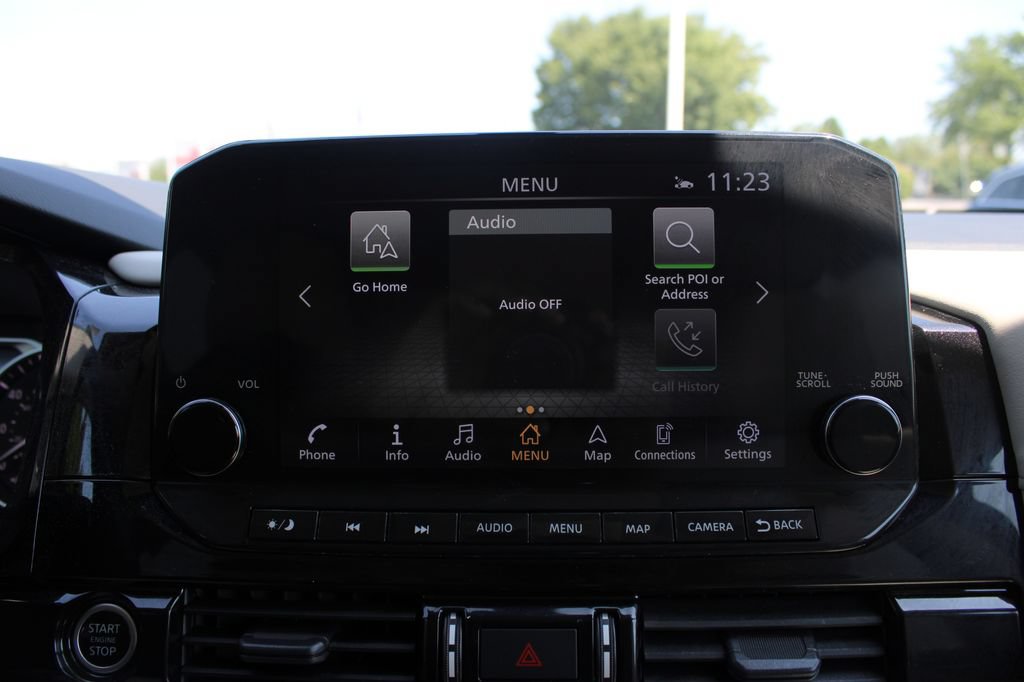 Used 2022 Nissan Pathfinder SL AWD/4WD image 22
