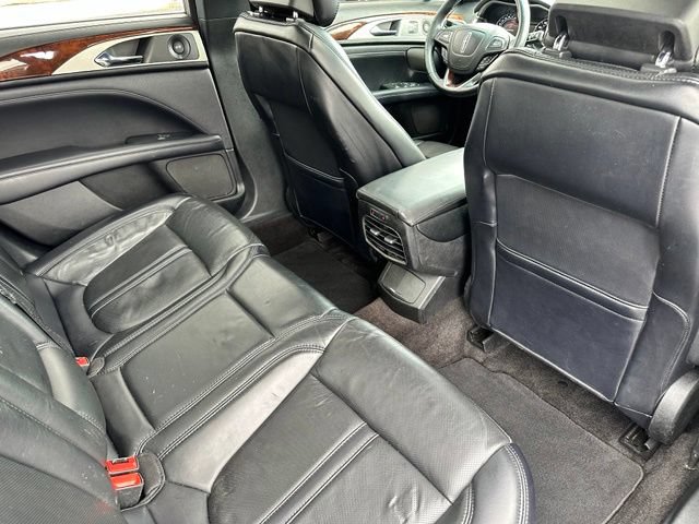 Used 2019 Lincoln MKZ Reserve FWD image 23