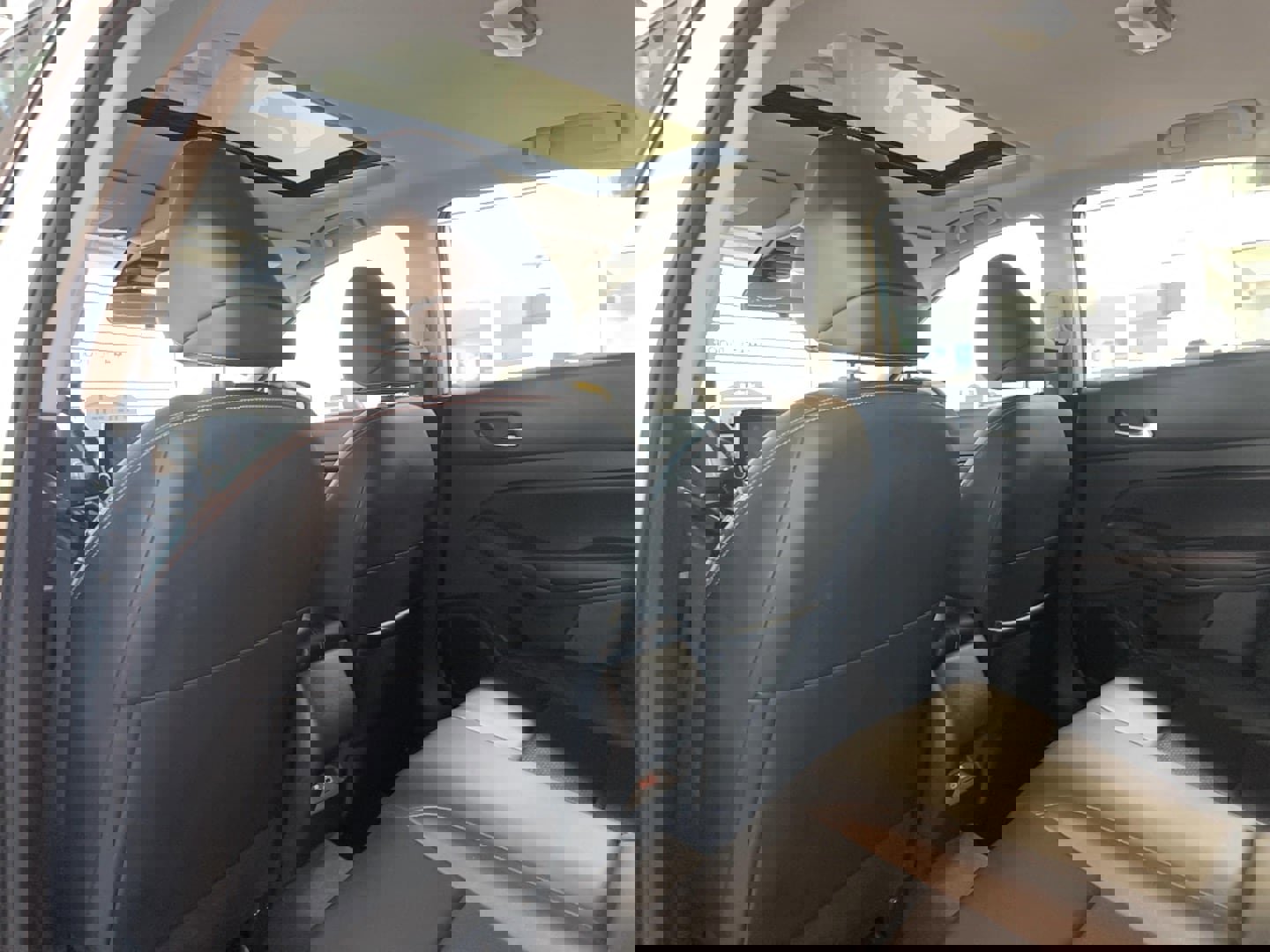 Used 2022 Nissan Altima 2.5 SR w/ Midnight Edition Package image 17