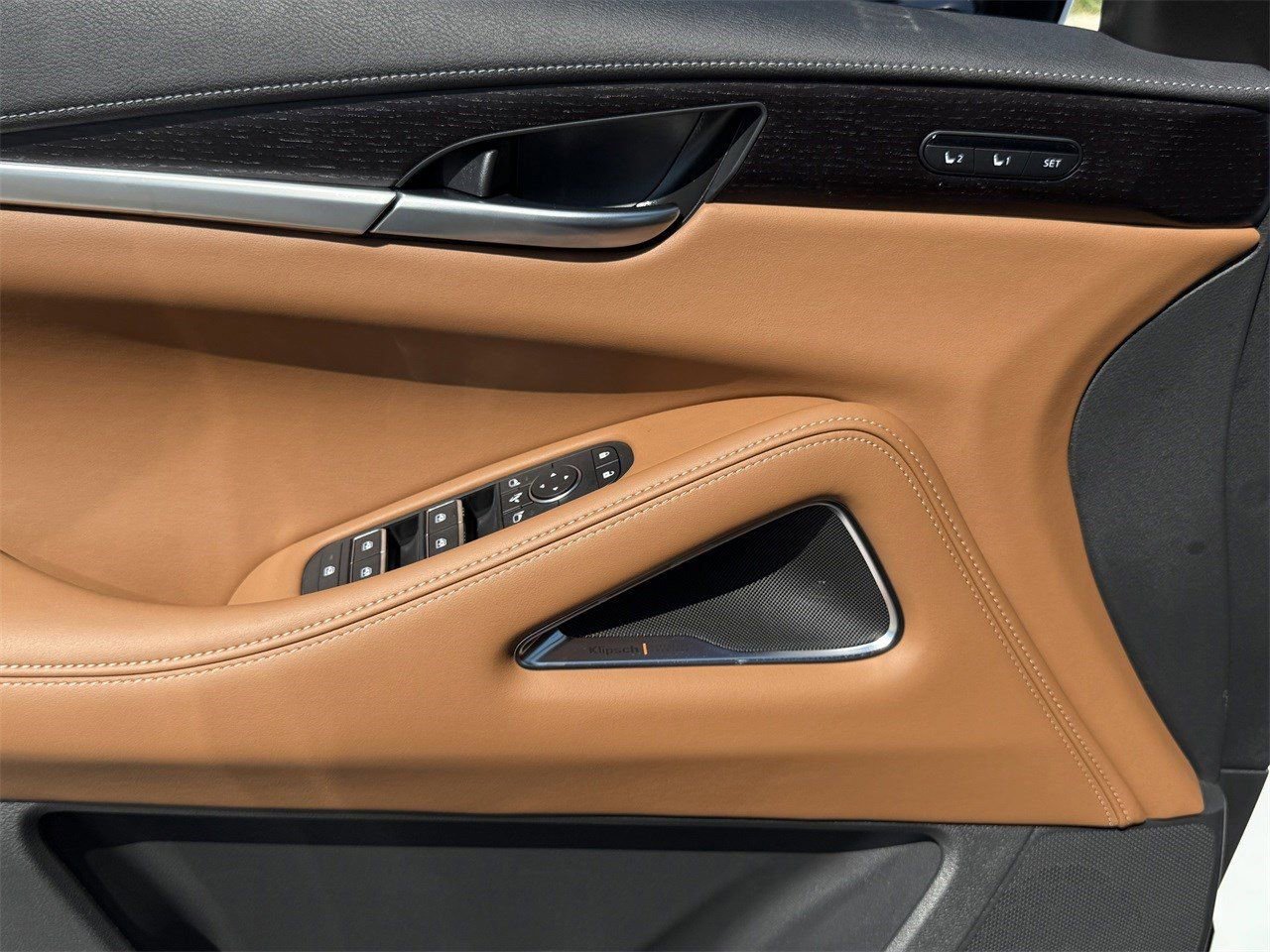 New 2026 INFINITI QX60 Autograph image 24