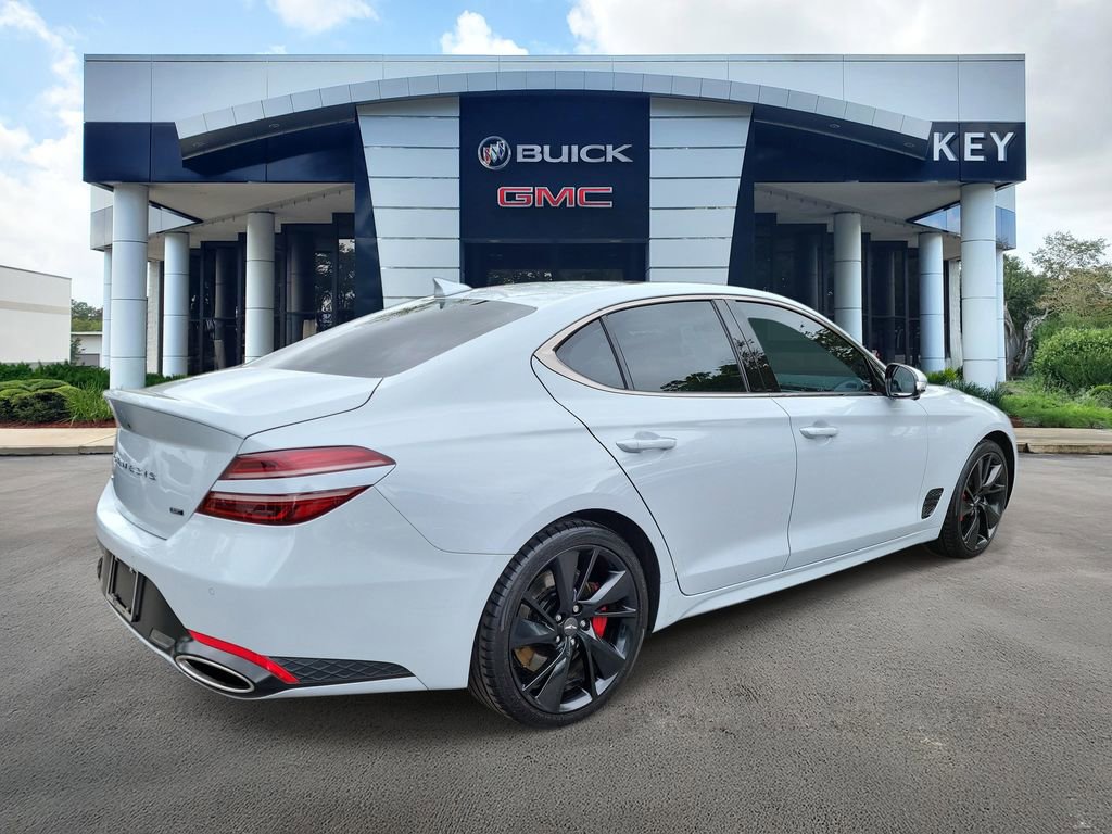 Used 2022 Genesis G70 3.3T RWD image 4