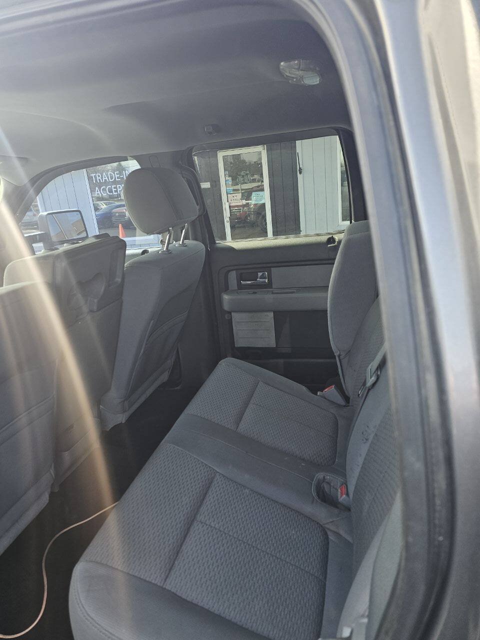 Used 2012 Ford F150 XLT w/ XLT Chrome Pkg AWD/4WD image 16