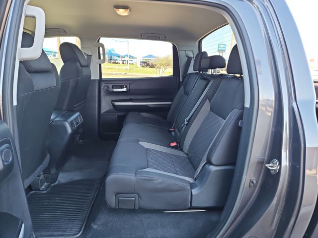 Used 2017 Toyota Tundra SR5 w/ SR5 Upgrade Package AWD/4WD image 18