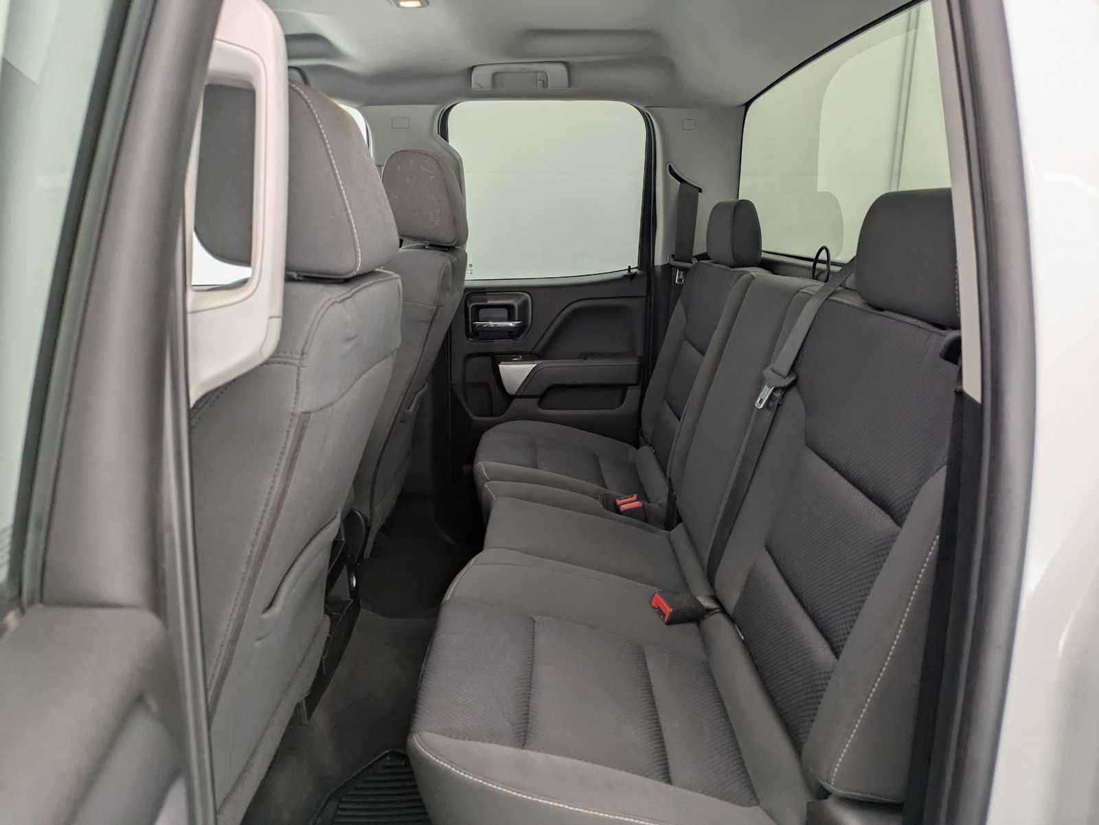 Used 2019 Chevrolet Silverado 1500 LT AWD/4WD image 21