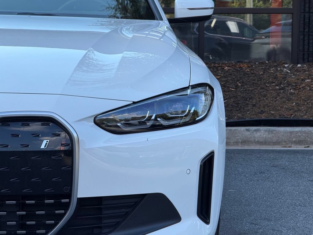 Used 2024 BMW i4 eDrive40 w/ Premium Package RWD image 5