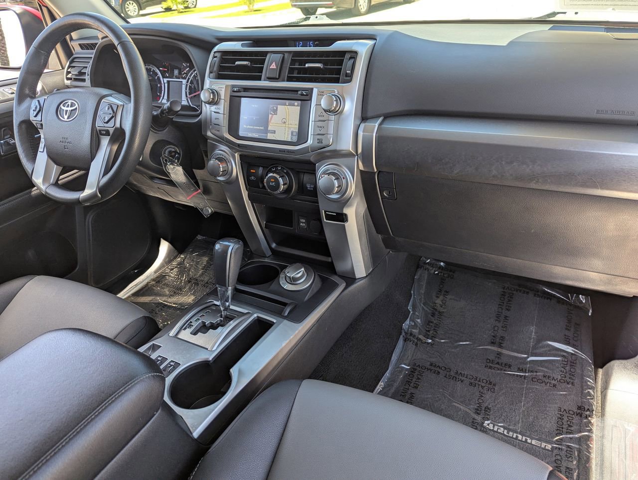 Used 2017 Toyota 4Runner SR5 Premium image 13