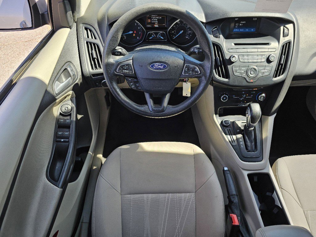 Used 2017 Ford Focus SE FWD image 21