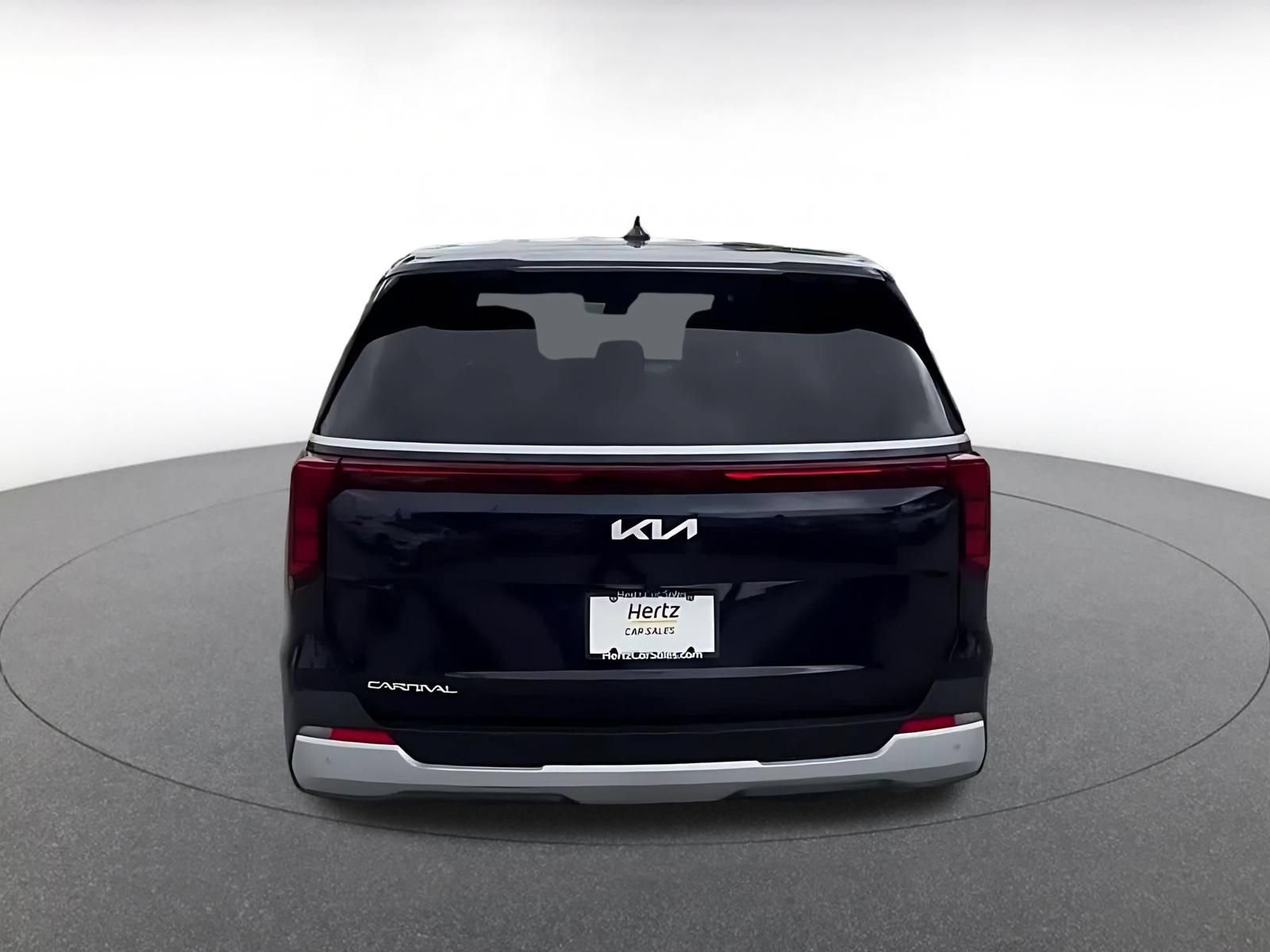 Used 2026 Kia Carnival FWD image 12