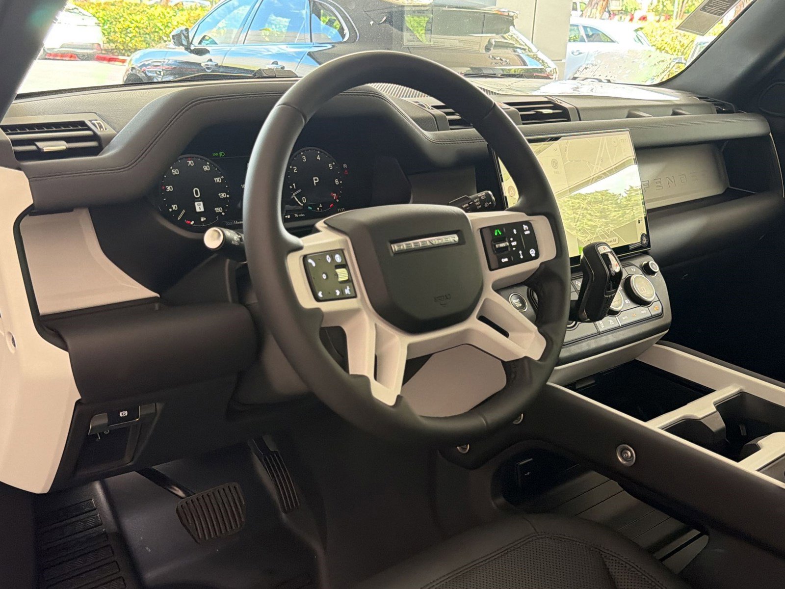 New 2026 Land Rover Defender 130 S AWD/4WD image 4
