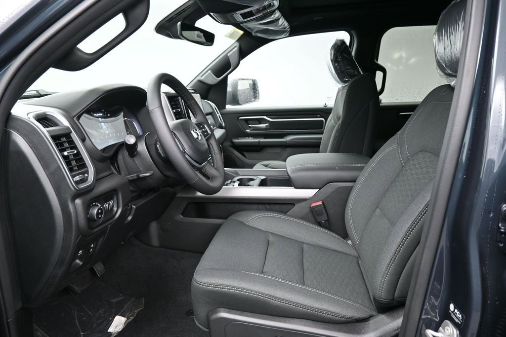 New 2026 RAM 1500 Big Horn AWD/4WD image 11
