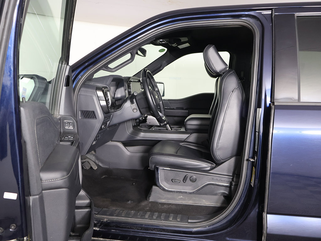 Used 2024 Ford F150 Lariat AWD/4WD image 29