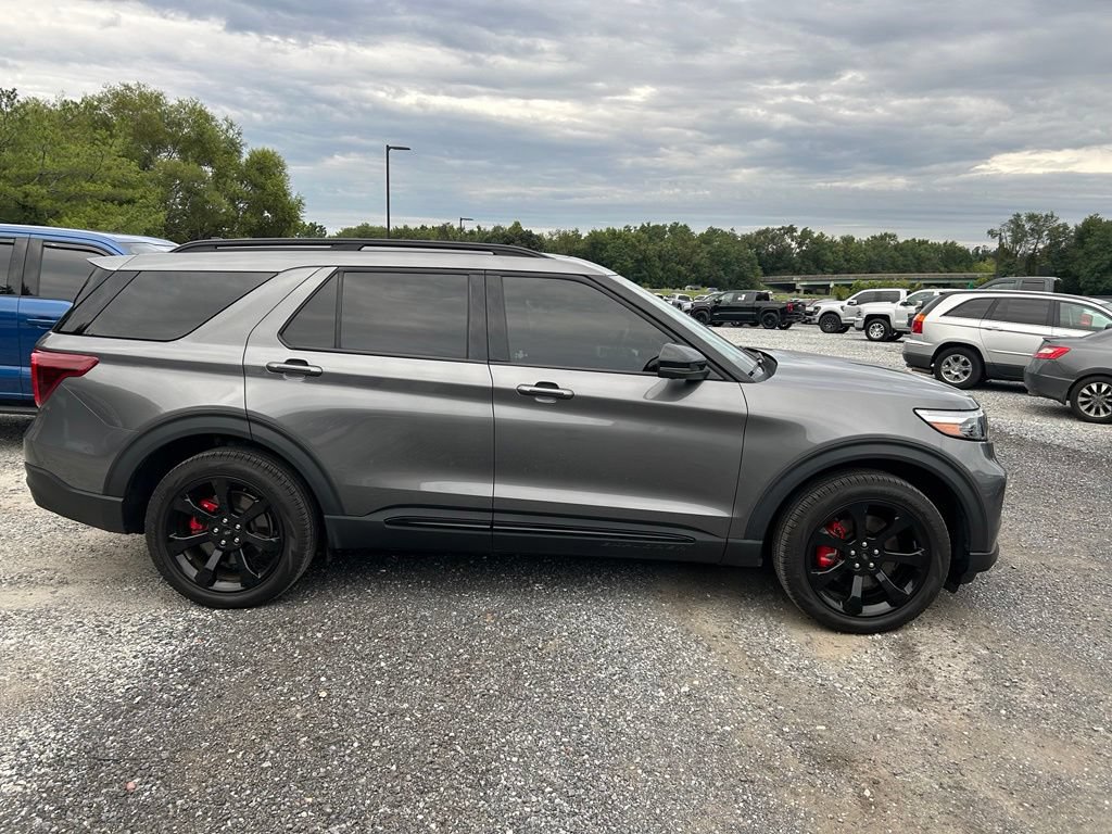 Used 2023 Ford Explorer ST w/ Equipment Group 401A AWD/4WD image 15