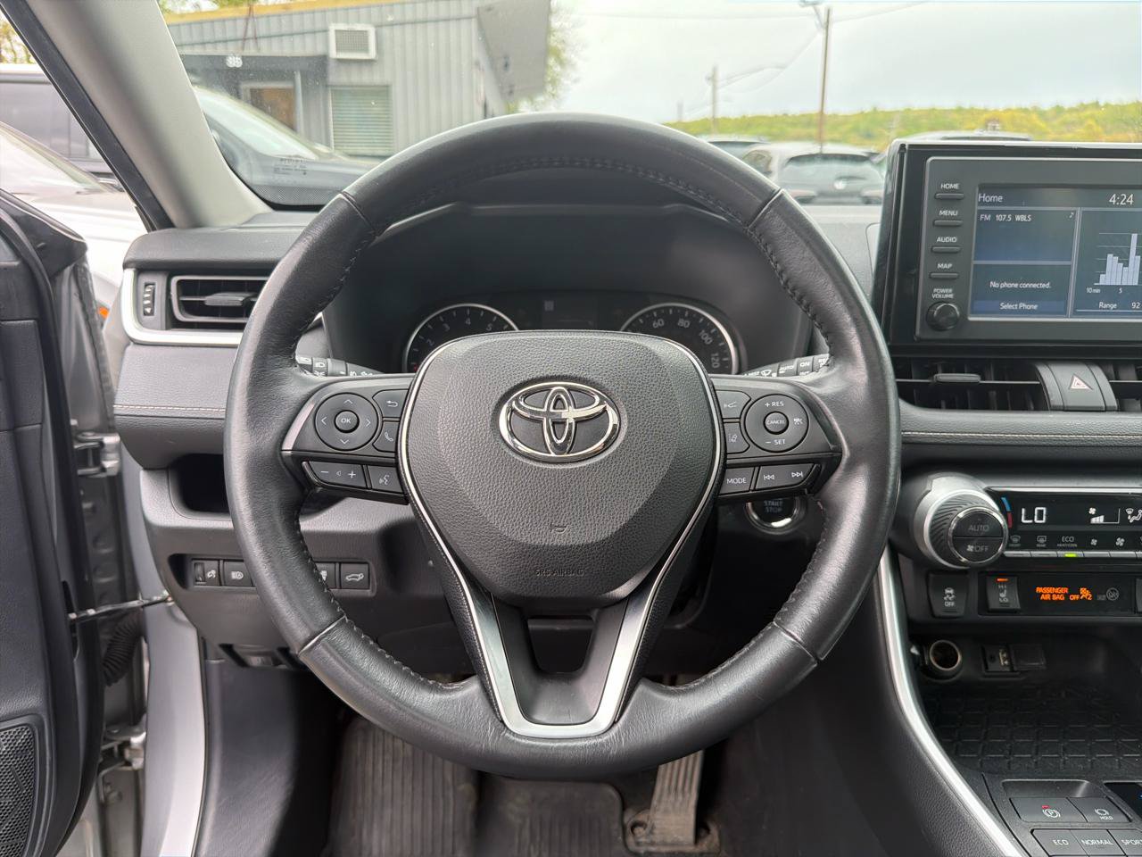Used 2019 Toyota RAV4 XLE w/ Convenience Package AWD/4WD image 24