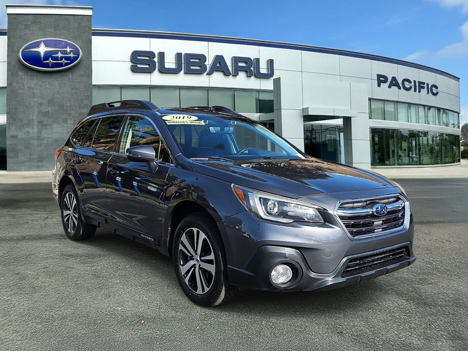 Used 2019 Subaru Outback 2.5i Limited AWD/4WD image 1