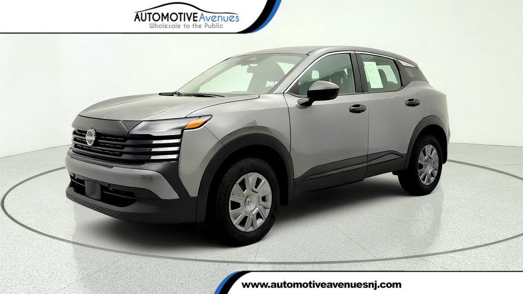 Used 2025 Nissan Kicks S FWD video 1
