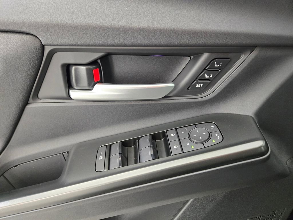 New 2026 Subaru Solterra image 12