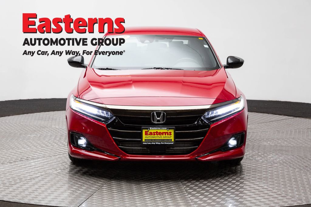 Used 2022 Honda Accord Sport image 2