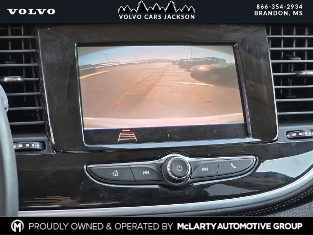 Used 2022 Buick Encore Preferred AWD/4WD image 11
