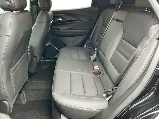 Used 2023 Chevrolet TrailBlazer RS w/ Convenience Package AWD/4WD image 16