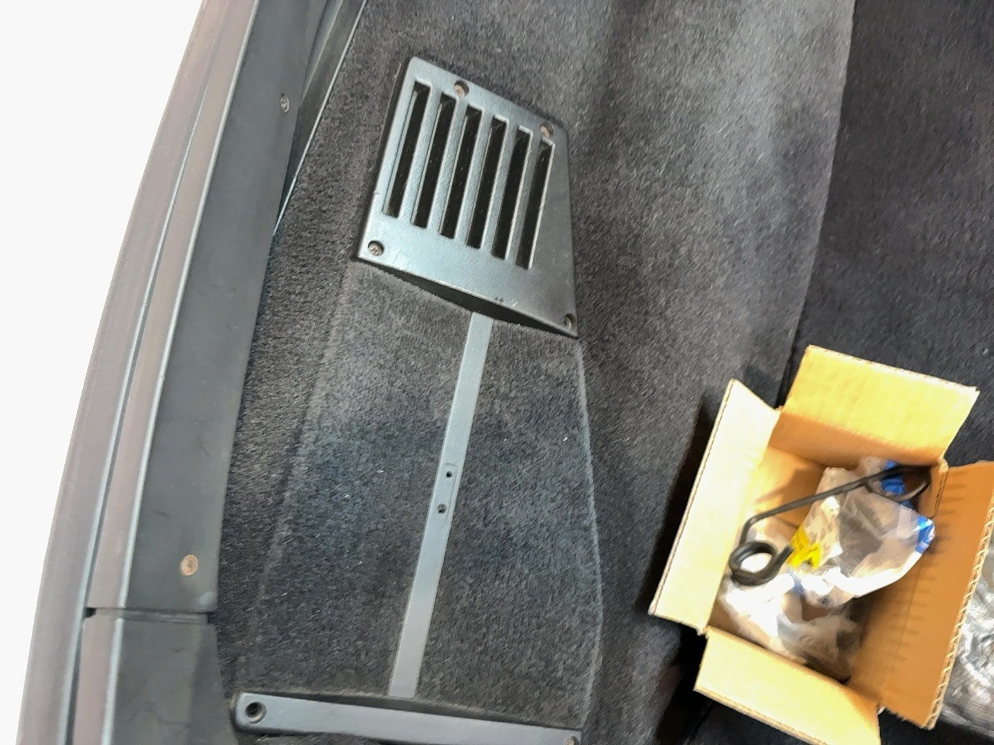 Used 1990 Chevrolet Corvette Coupe RWD image 74