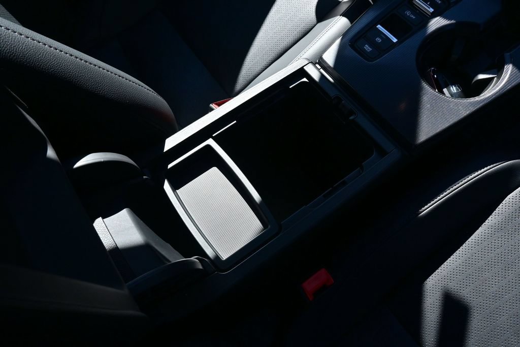 Used 2024 Honda Civic Touring image 23