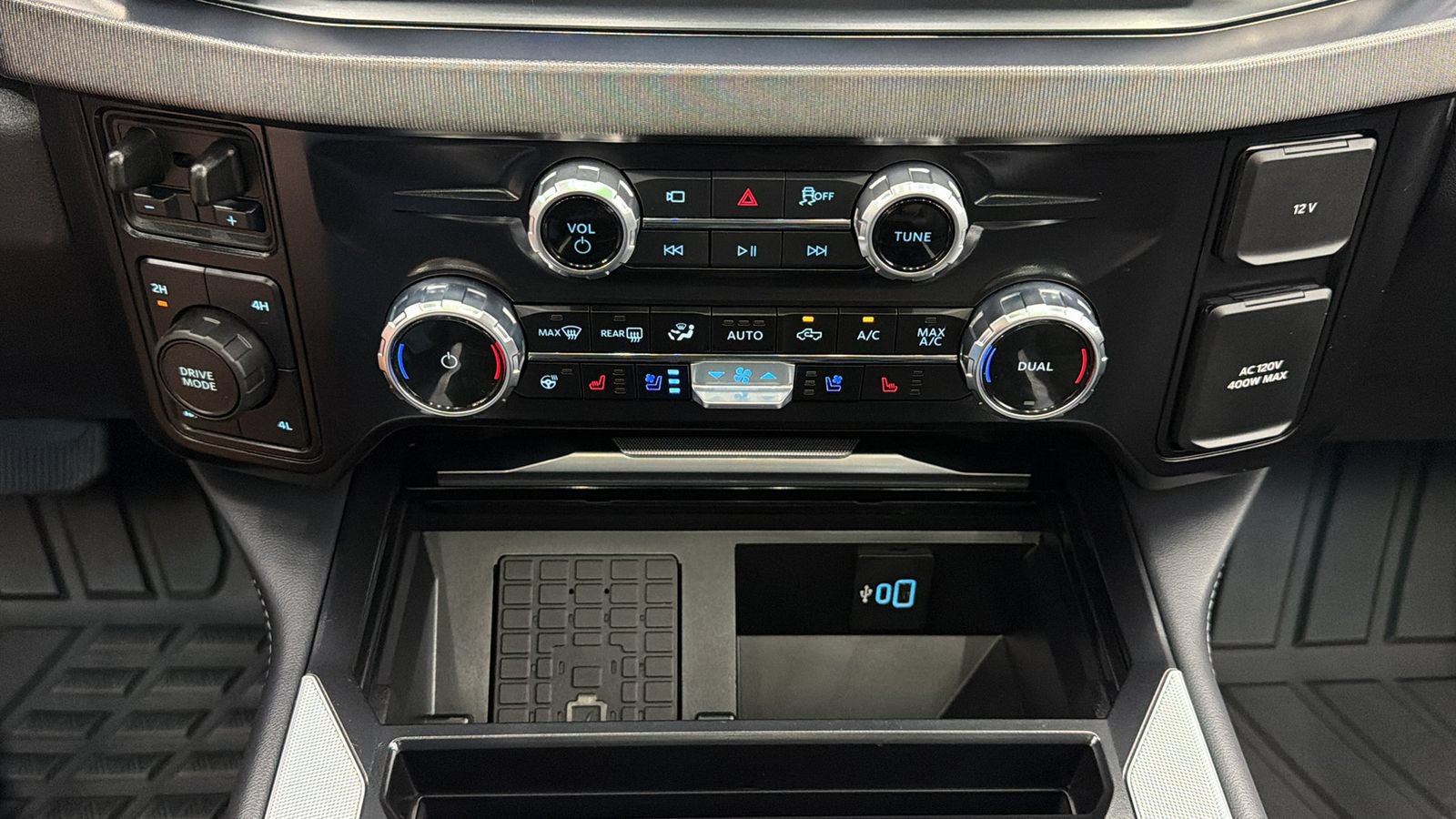 Used 2026 Ford F250 Platinum AWD/4WD image 25