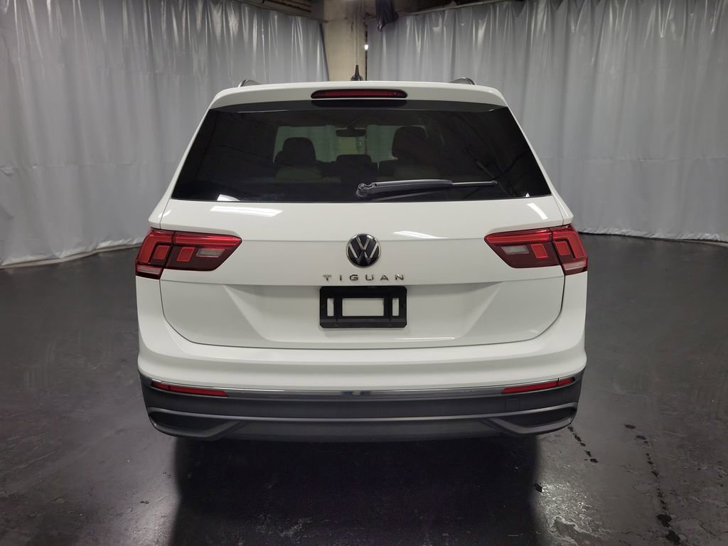 Used 2023 Volkswagen Tiguan S image 7