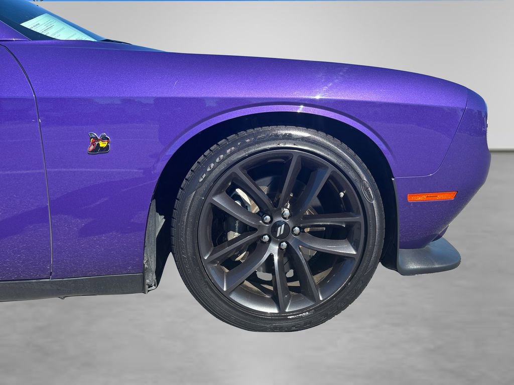 Used 2019 Dodge Challenger R/T Scat Pack w/ Shaker Package image 21