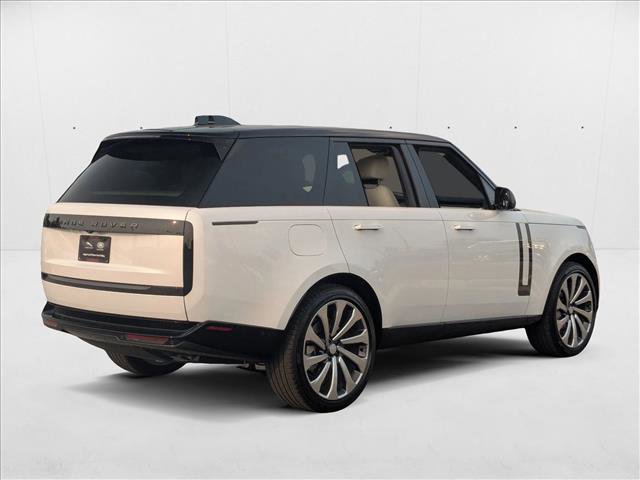 New 2025 Land Rover Range Rover SE image 2