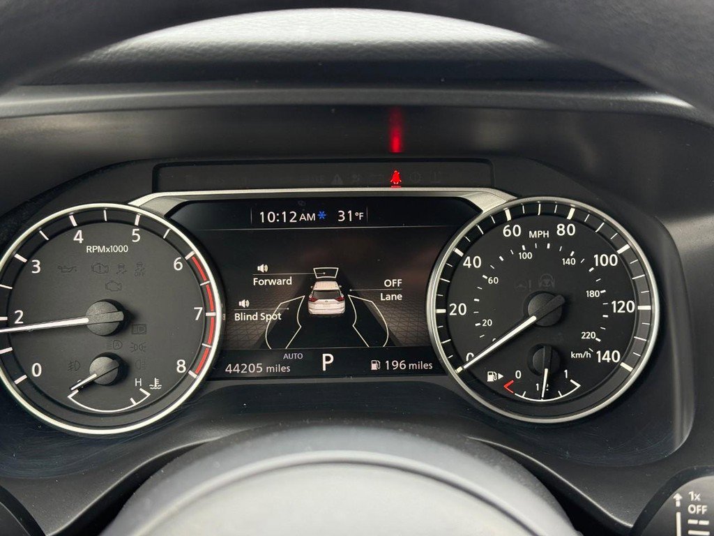 Used 2024 Nissan Rogue SV image 23