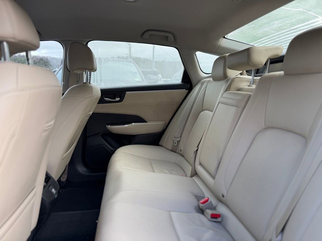 Used 2018 Honda Clarity Touring image 6
