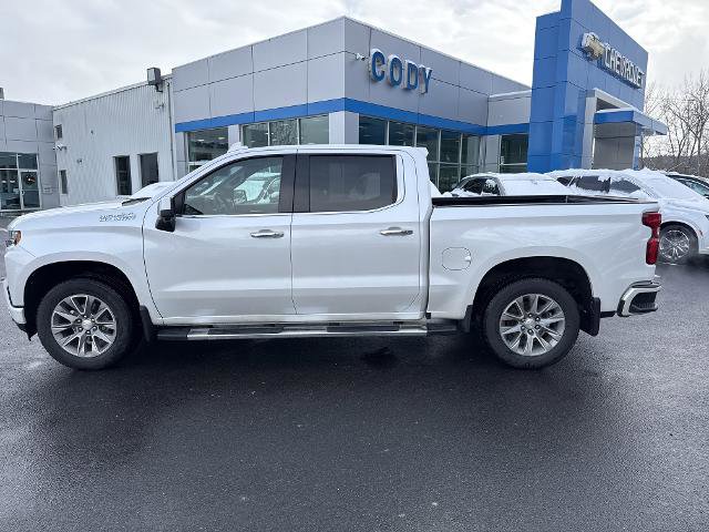 Used 2022 Chevrolet Silverado 1500 High Country w/ Safety Package II image 2