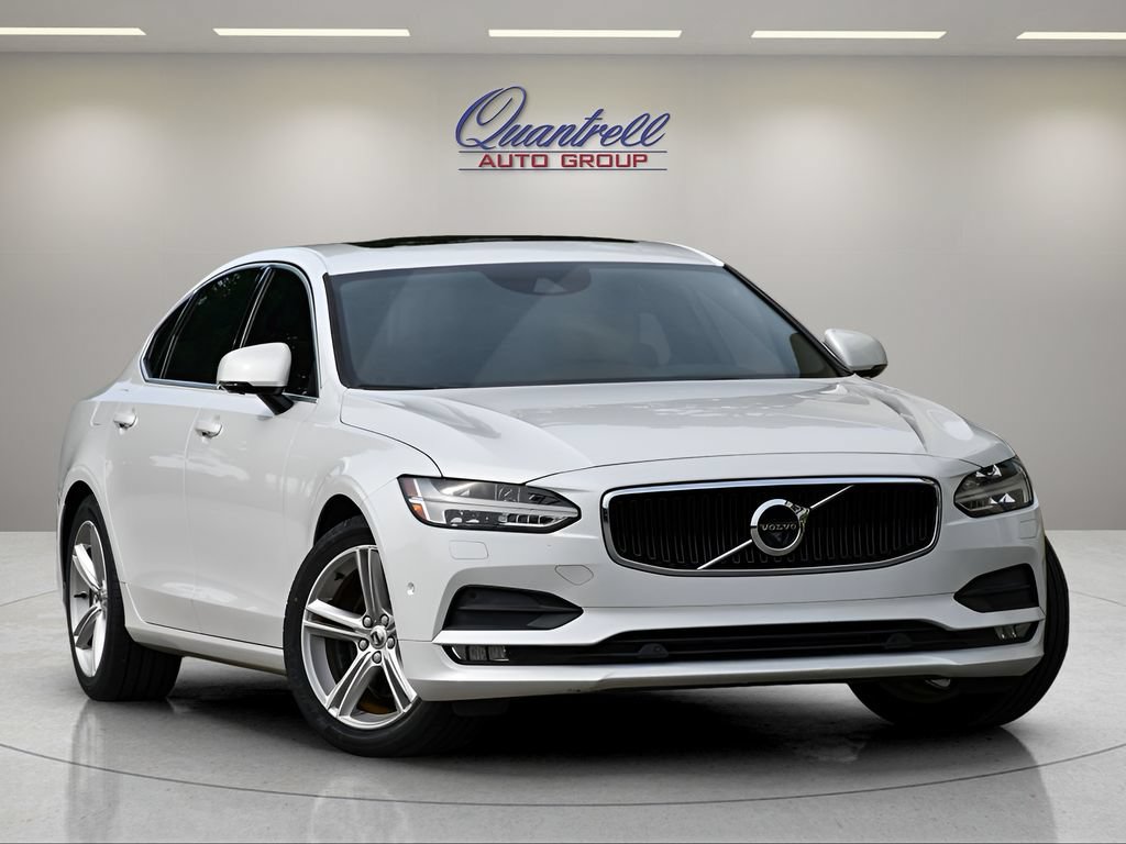 Used 2018 Volvo S90 T5 Momentum w/ Convenience Package FWD image 1