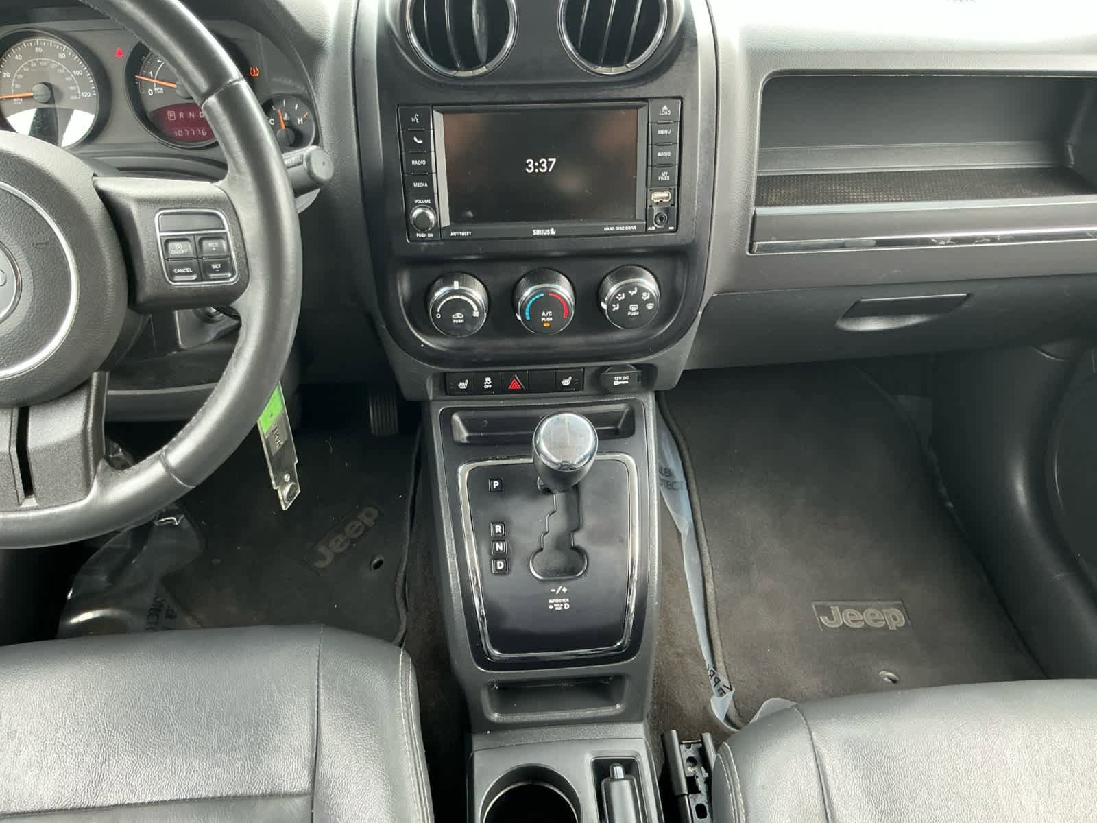 Used 2016 Jeep Patriot High Altitude FWD image 11