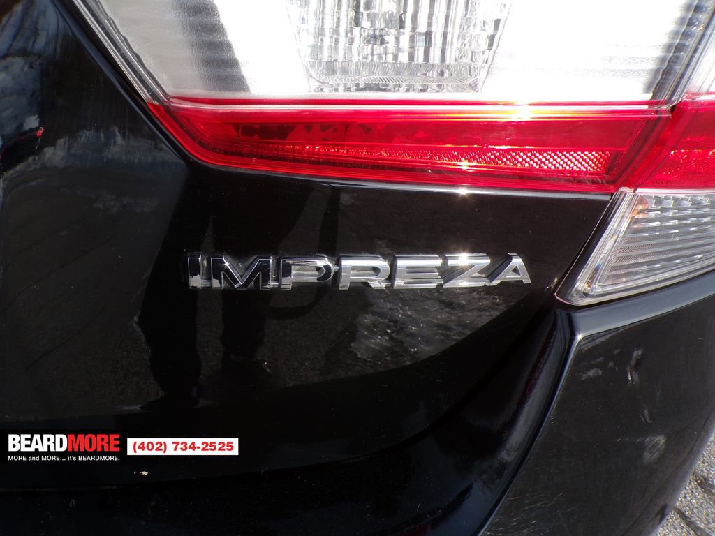 Used 2020 Subaru Impreza 2.0i Limited image 9