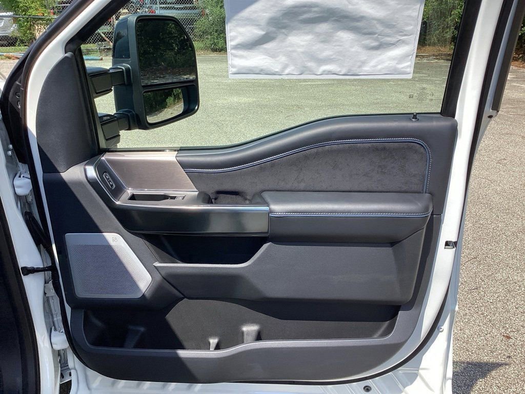 New 2026 Ford F250 Platinum image 26