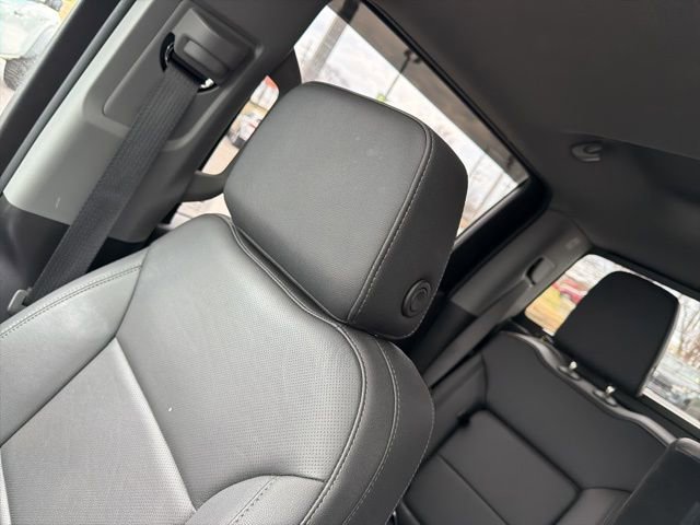 Used 2025 Chevrolet Silverado 1500 LTZ w/ LTZ Premium Package image 18