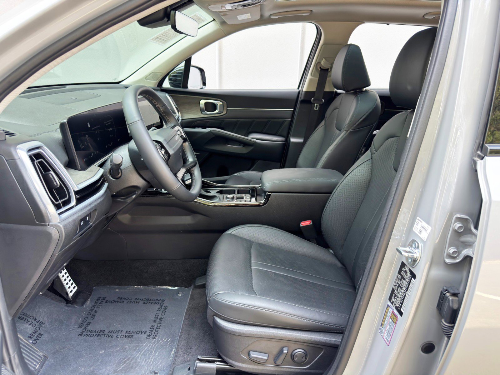 Used 2026 Kia Sorento SX AWD/4WD image 16