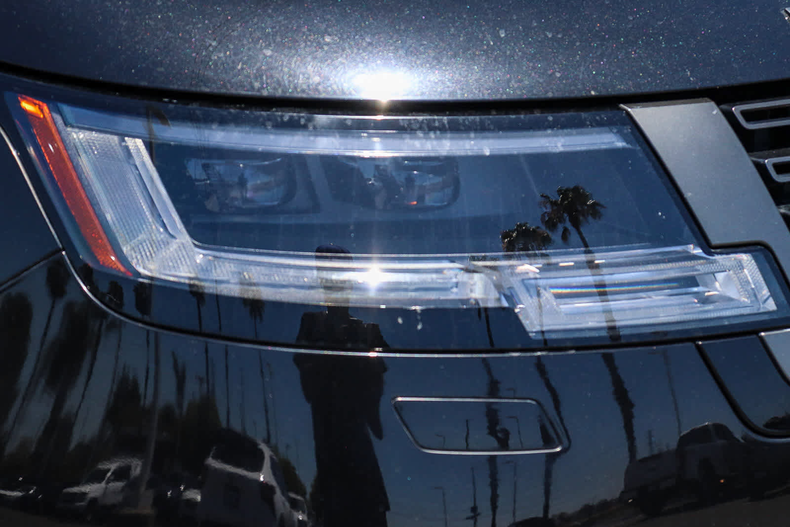 Used 2023 Land Rover Range Rover SE AWD/4WD image 4