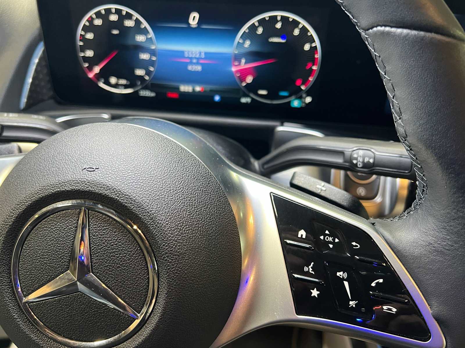 Used 2025 Mercedes-Benz GLB 250 GLB 250 image 26