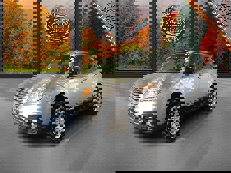 Used 2014 Subaru Outback 2.5i w/ Alloy Wheel Package