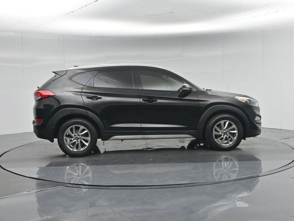 Used 2017 Hyundai Tucson SE Plus w/ Cargo Package FWD image 28