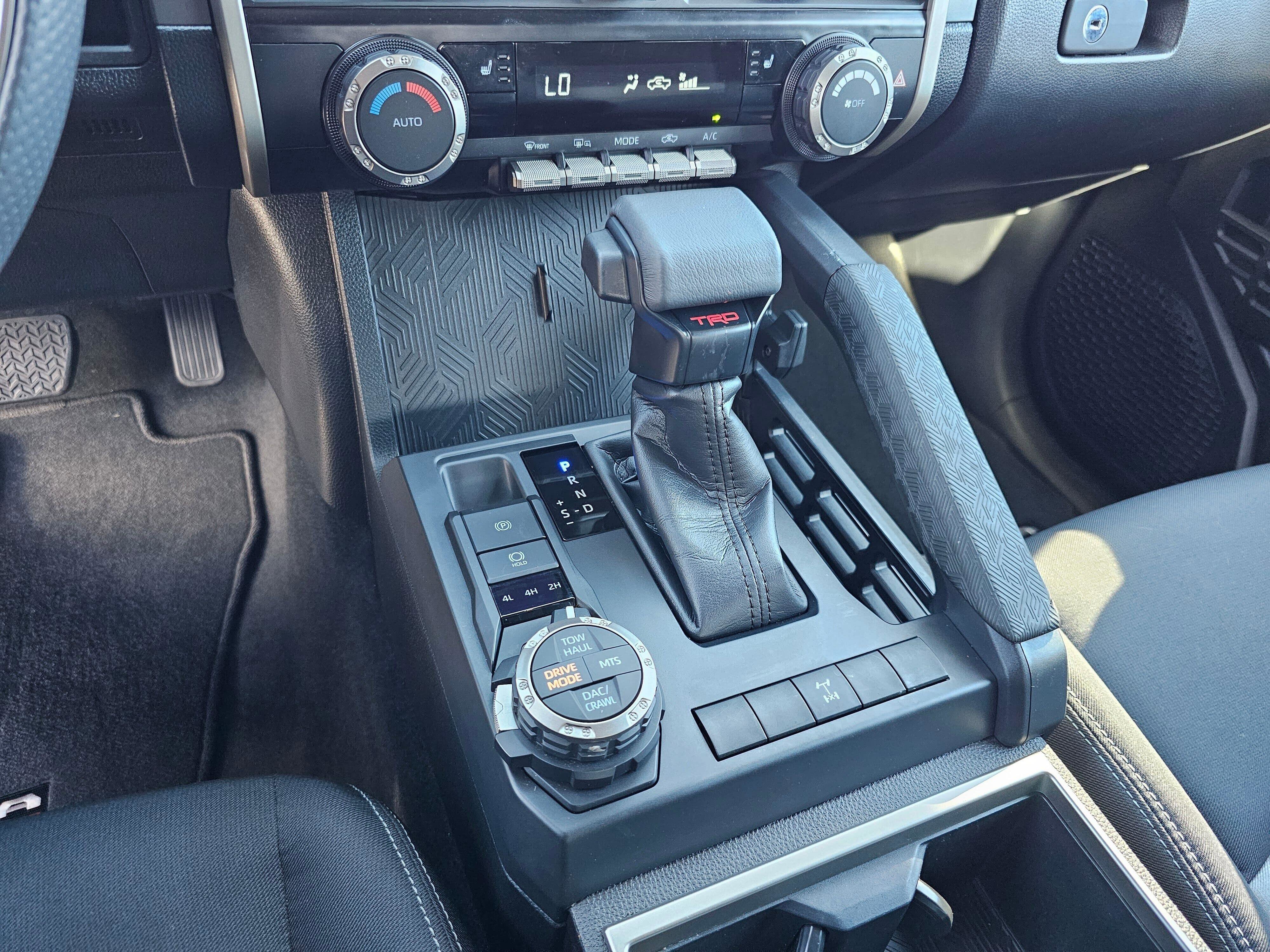 Used 2024 Toyota Tacoma TRD Off-Road AWD/4WD image 30