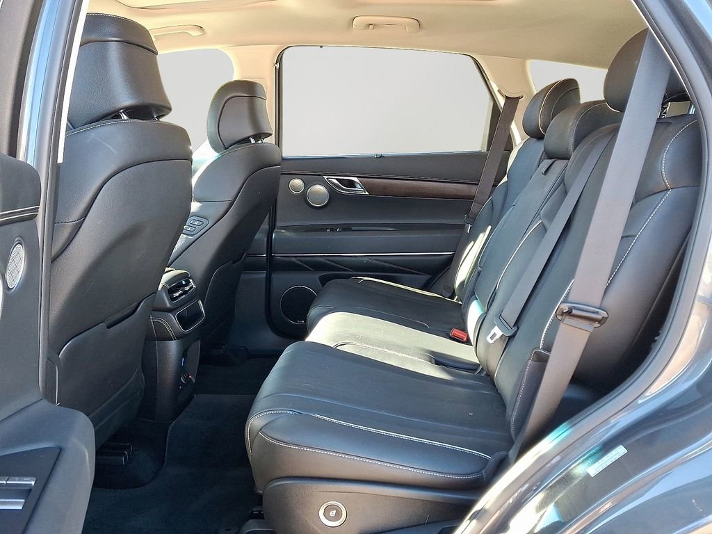 Used 2022 Genesis GV80 2.5T w/ Advanced Package 02 image 8