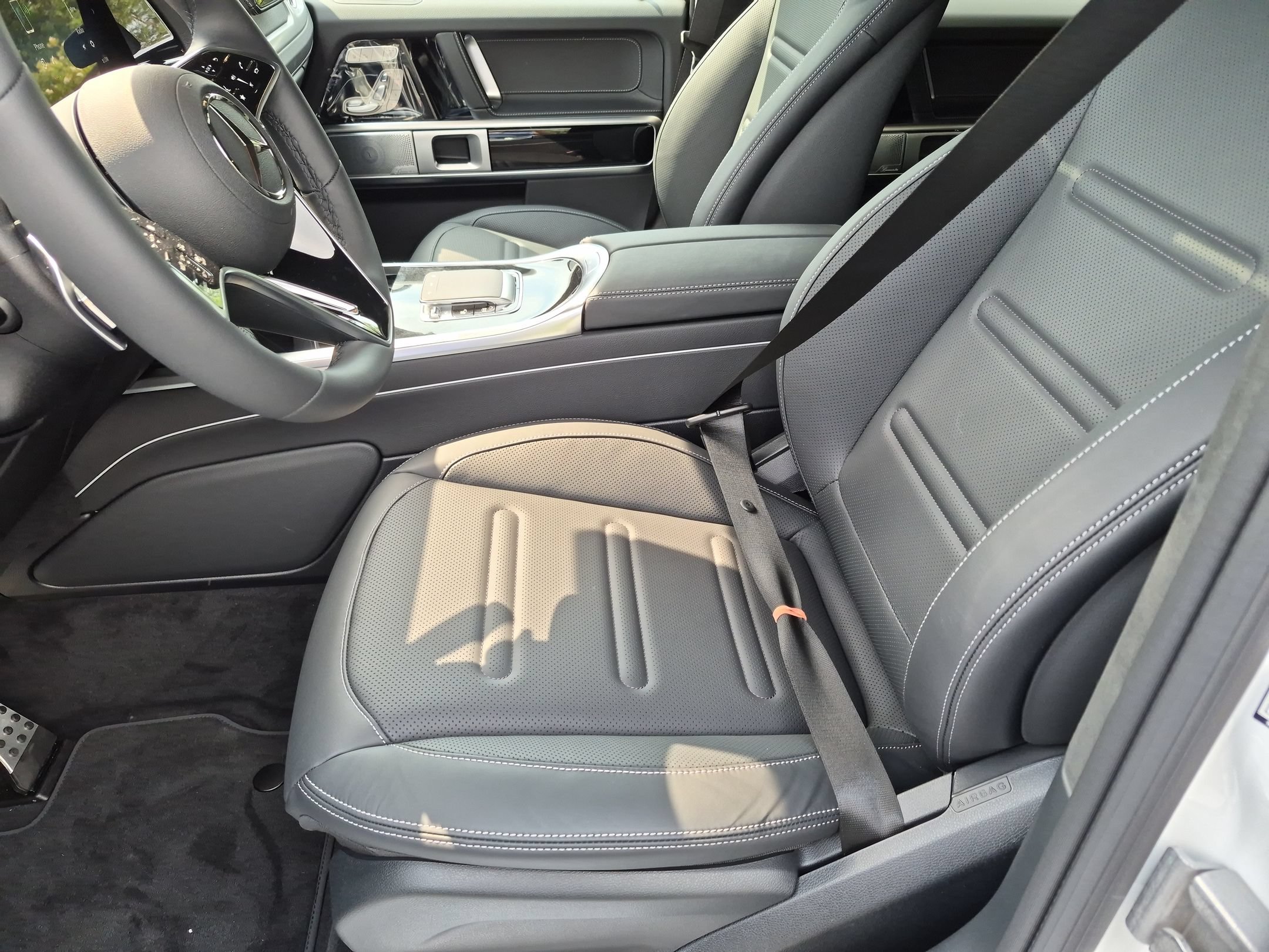 New 2026 Mercedes-Benz G 550 image 16