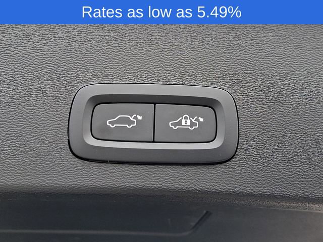 Certified 2023 Volvo XC40 B5 Plus w/ Driver Assist Package image 32