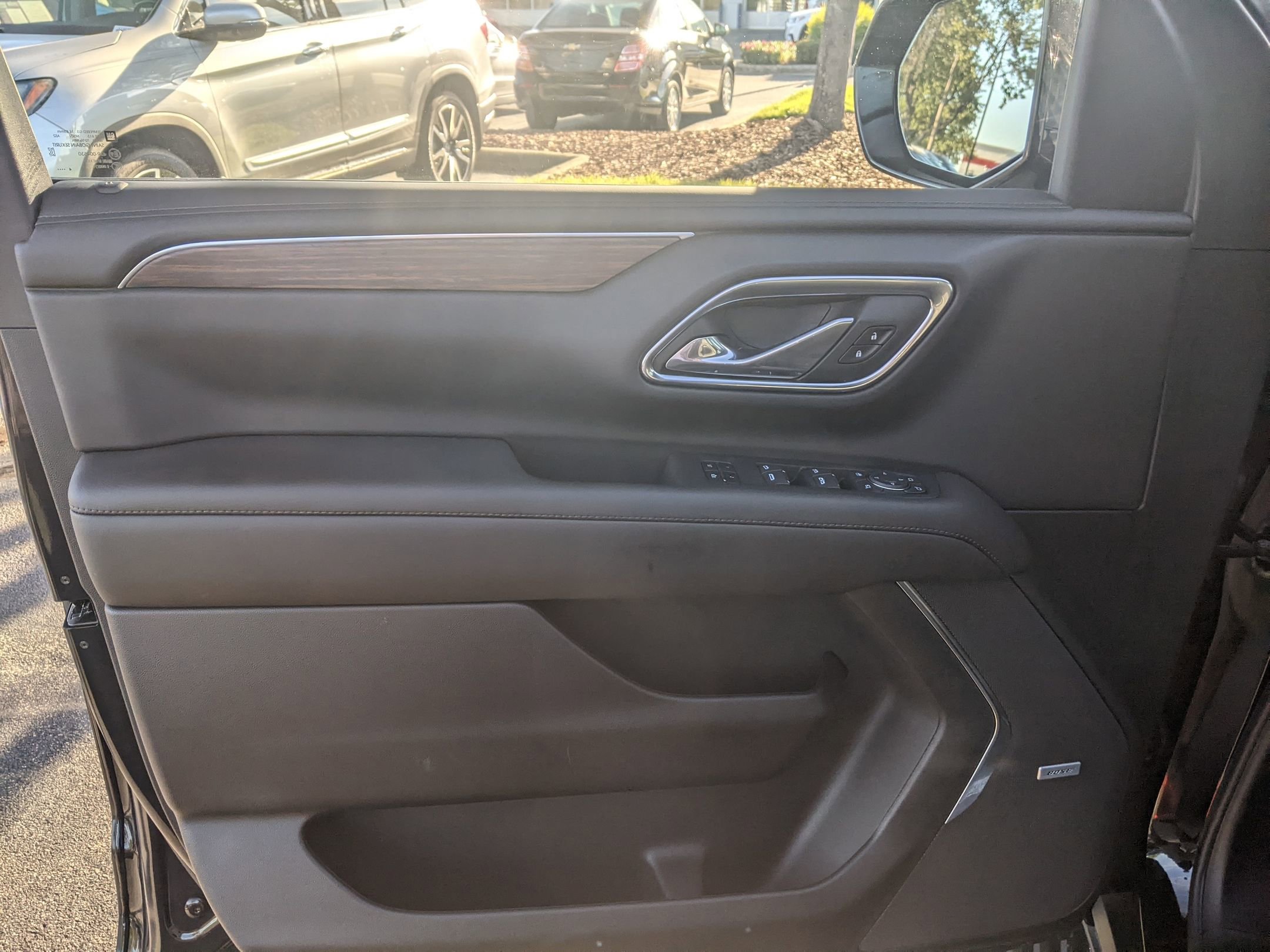 Certified 2024 Chevrolet Tahoe High Country w/ Advanced Technology Package image 14