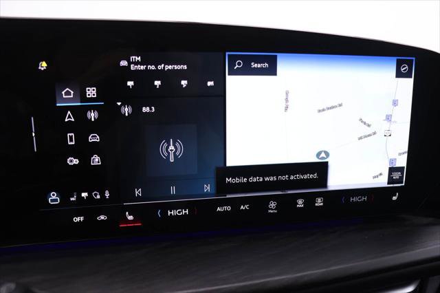 Certified 2025 Audi Q5 Premium w/ Convenience Package image 11