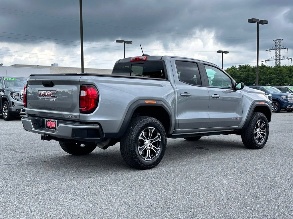 Used 2024 GMC Canyon AT4 w/ AT4 Premium Package AWD/4WD image 10