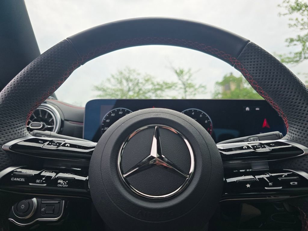 Certified 2026 Mercedes-Benz CLA 250 4MATIC image 26